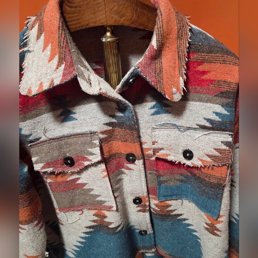 La Miel Eldora Aztec Shacket Aztec Western Raw Edge Oversizes Colorful Sz Small - Picture 5 of 7